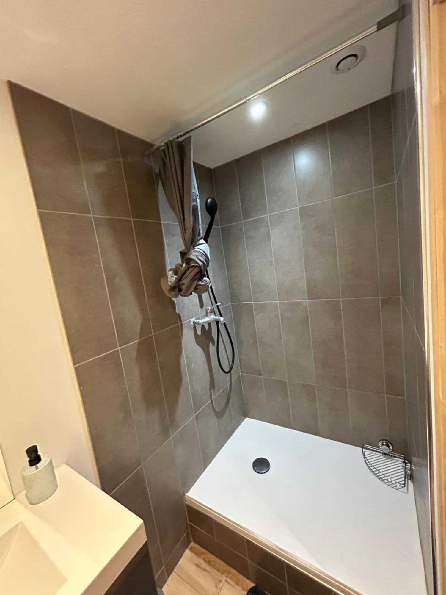 Appartement Armentieres Proche Gare Exteriör bild